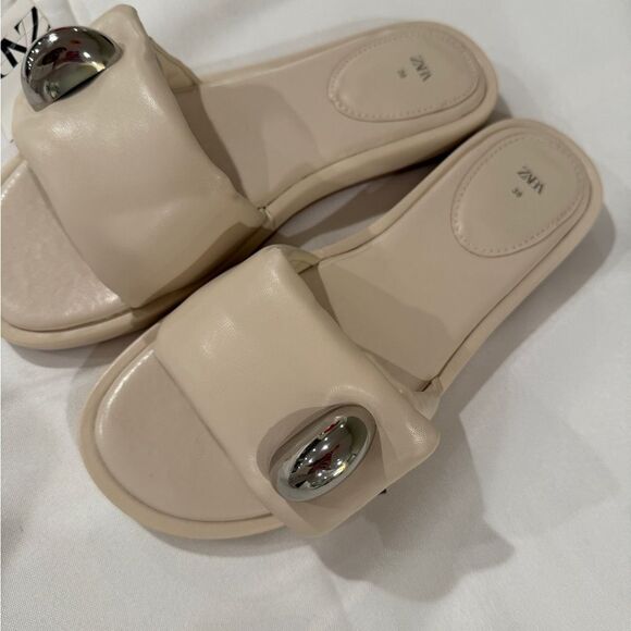 ZARA EMBELLISHED PUFFER SLIDE CREAM LEATHER SANDALS EU 38 / US 7.5 - Picture 11 of 11